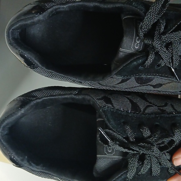 Coach Hilary black signature monogram tennis shoes size 8 - Picture 8 of 15